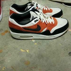Air Max 1s